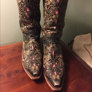 Corral vintage leather western boots